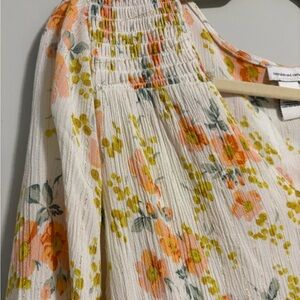 CUPCAKES AND CASHMERE Gold Threaded Floral Blouse